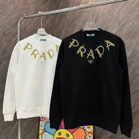 プラダ パーカー