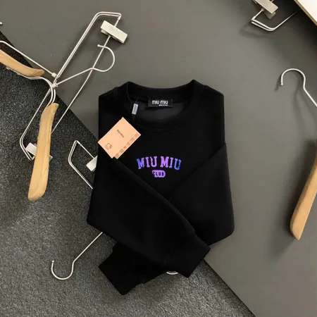 ミュウミュウ パーカー