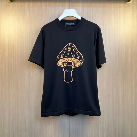 ルイヴィトン Tシャツ