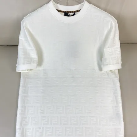 フェンディ Tシャツ