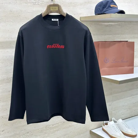 ミュウミュウ Tシャツ