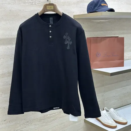 クロムハーツ パーカー