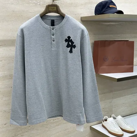 クロムハーツ パーカー