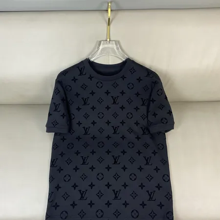 ルイヴィトン Tシャツ