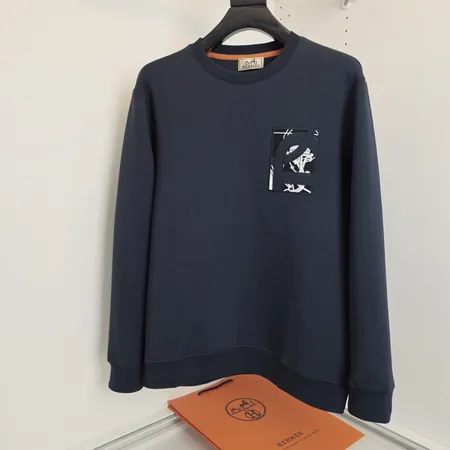 エルメス パーカー