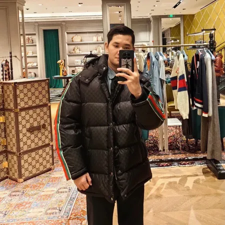グッチ ダウンジャケット