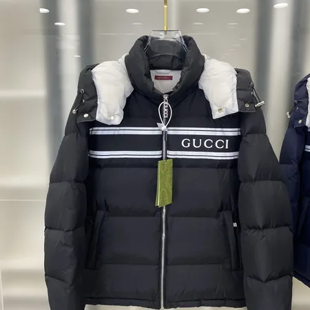 グッチ ダウンジャケット
