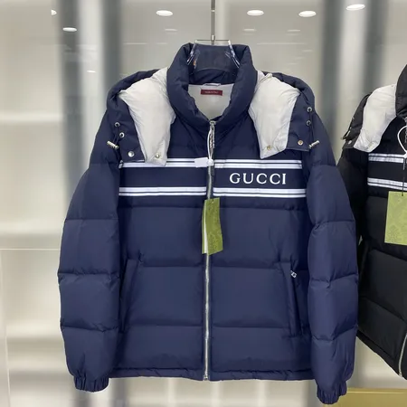グッチ ダウンジャケット
