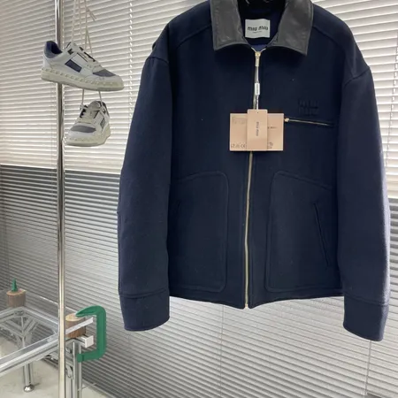 ミュウミュウ ダウンジャケット