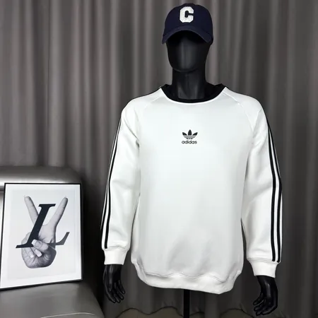 アディダス パーカー