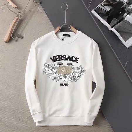 ヴェルサーチ パーカー