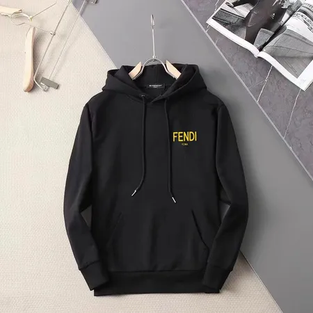 フェンディ パーカー