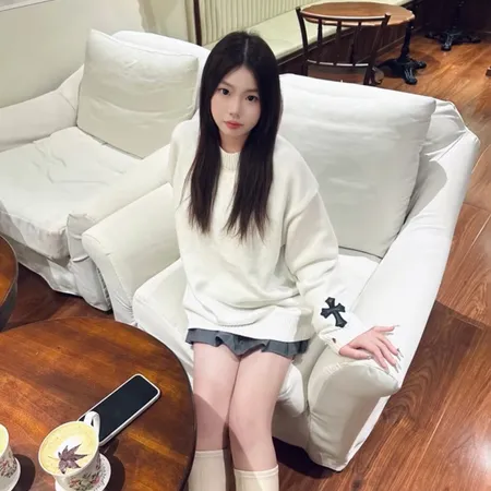 クロムハーツ パーカー