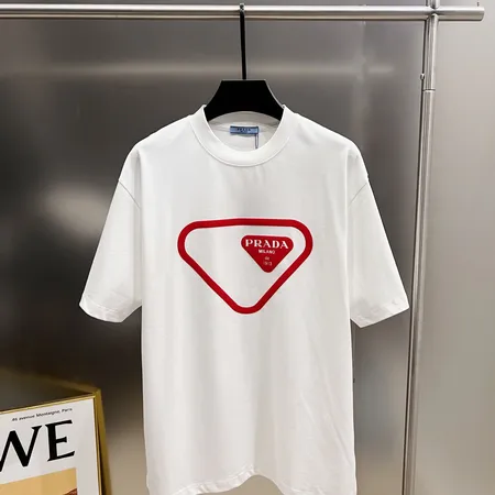 プラダ Tシャツ