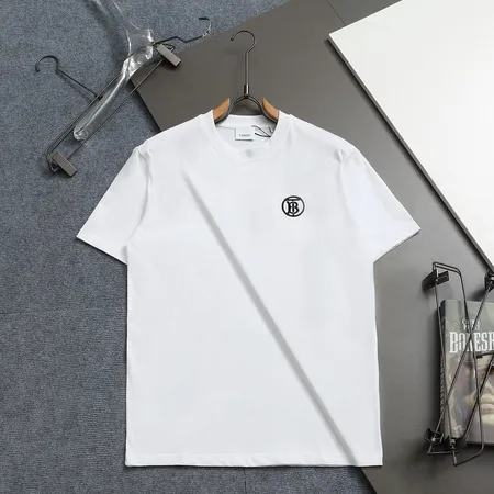 バーバリー ス Tシャツ