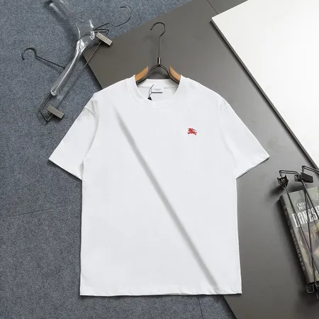 バーバリー ス Tシャツ