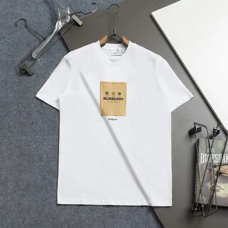 バーバリー ス Tシャツ