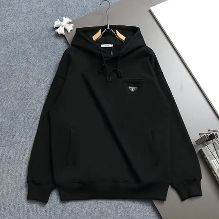 プラダ パーカー