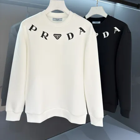 プラダ パーカー