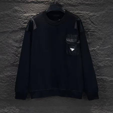 プラダ パーカー