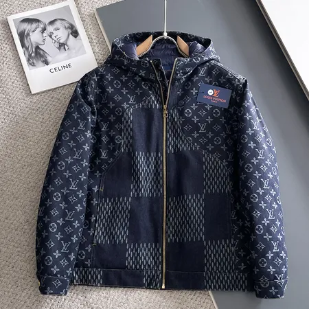 ルイヴィトン ダウンジャケット