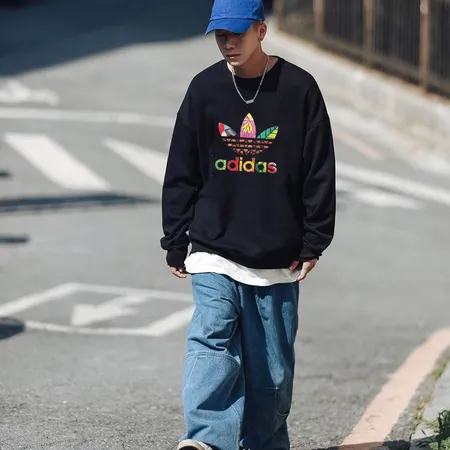 アディダス パーカー