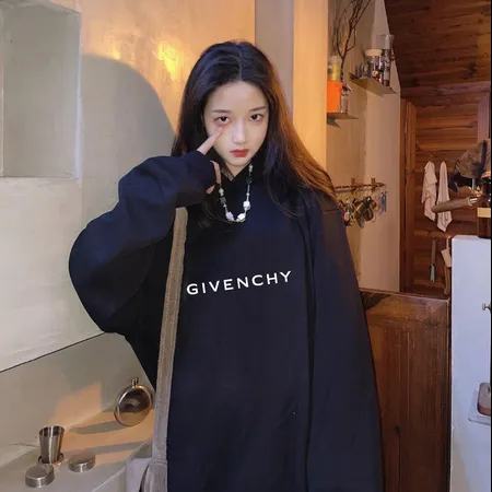 ジバンシィ パーカー