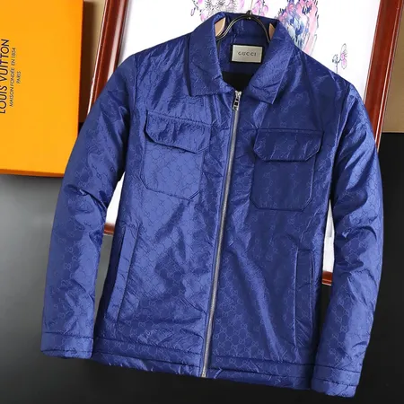 グッチ ダウンジャケット