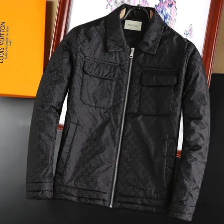 グッチ ダウンジャケット