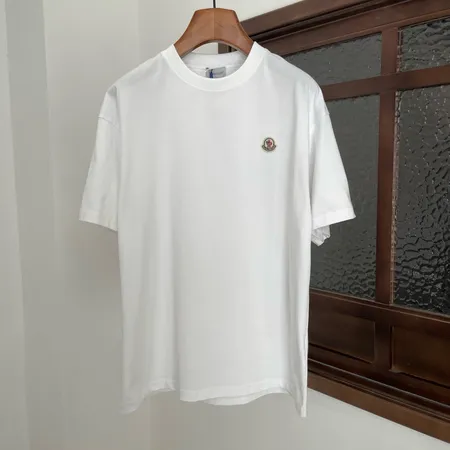 バーバリー ス Tシャツ