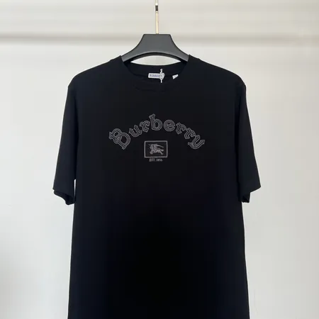 バーバリー ス Tシャツ