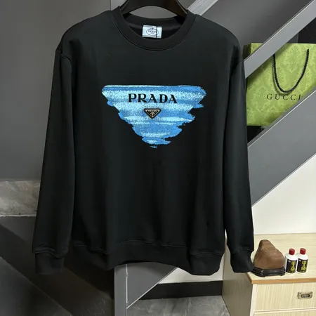 プラダ パーカー