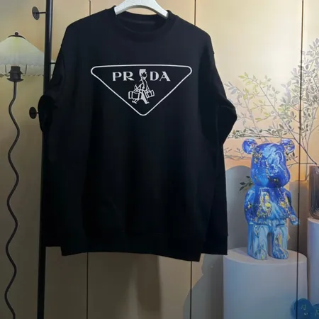 プラダ パーカー