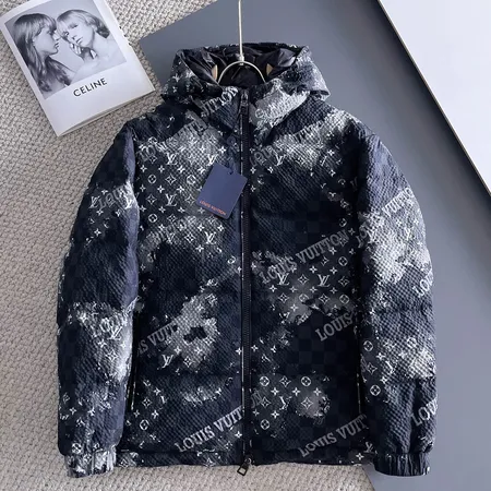 グッチ ダウンジャケット