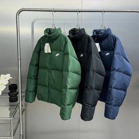 ナイキ ダウンジャケット