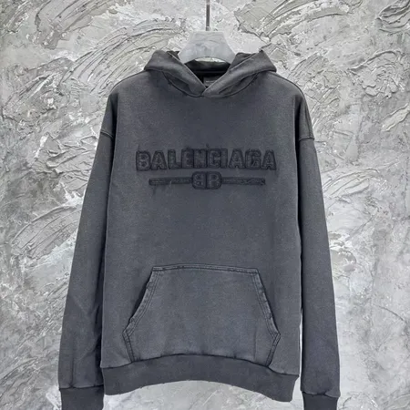 バレンシアガ パーカー