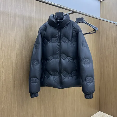 ルイヴィトン ダウンジャケット