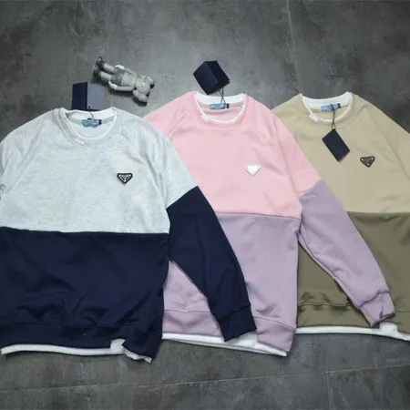 プラダ パーカー