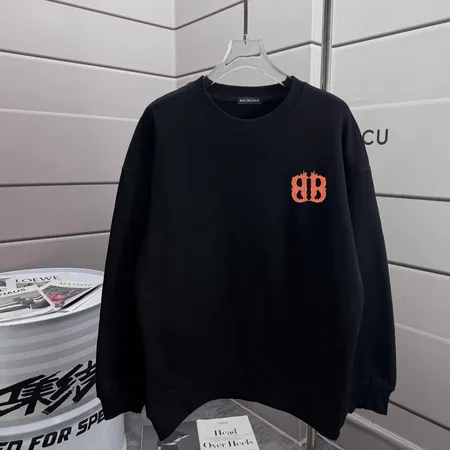 バレンシアガ パーカー