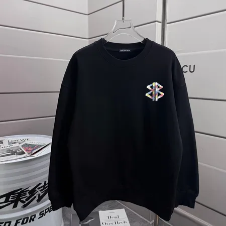 バレンシアガ パーカー