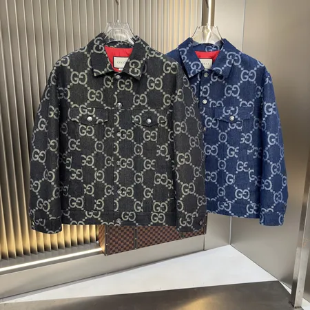 グッチ ダウンジャケット