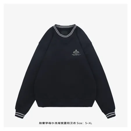 プラダ パーカー