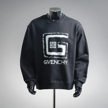 ジバンシィ パーカー