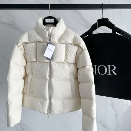 ディオール ダウンジャケット