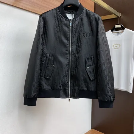 ディオール ダウンジャケット