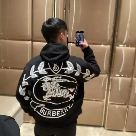 バーバリー ス パーカー