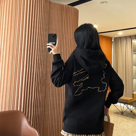 バーバリー ス パーカー