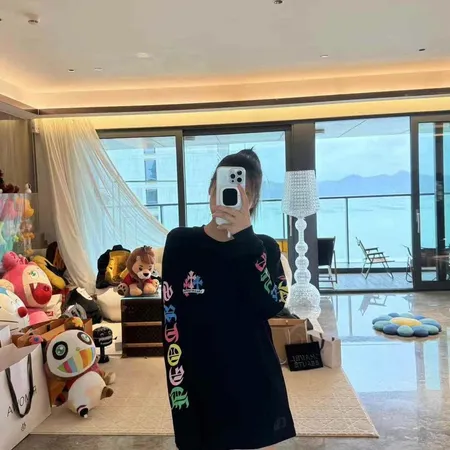 クロムハーツ Tシャツ