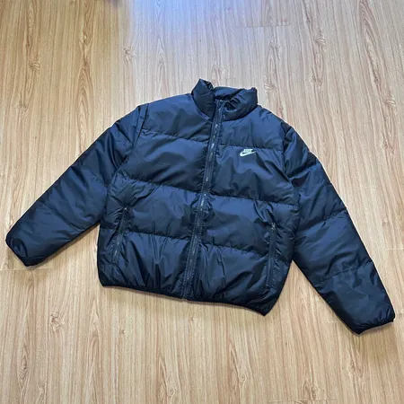 ナイキ ダウンジャケット