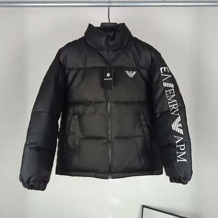 ヴァレンティノ ダウンジャケット